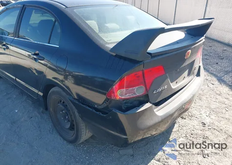 2006 Honda Civic Lx z USA, uszkodzony, nr VIN 1HGFA15546L013649